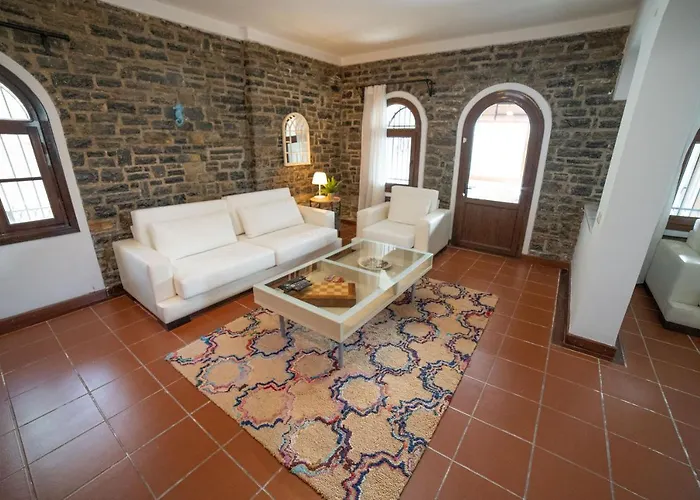 Villa Dolphin *