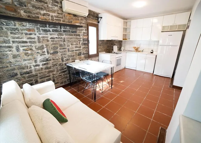 Villa Dolphin *